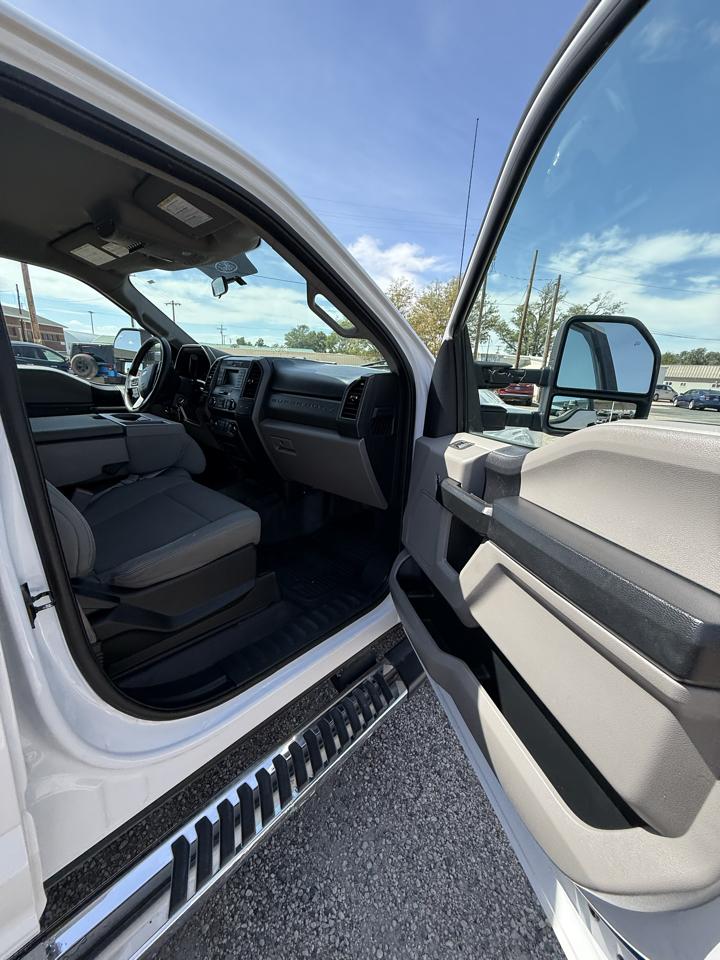 Ford F-250 SD XL Crew Cab 4WD 2019