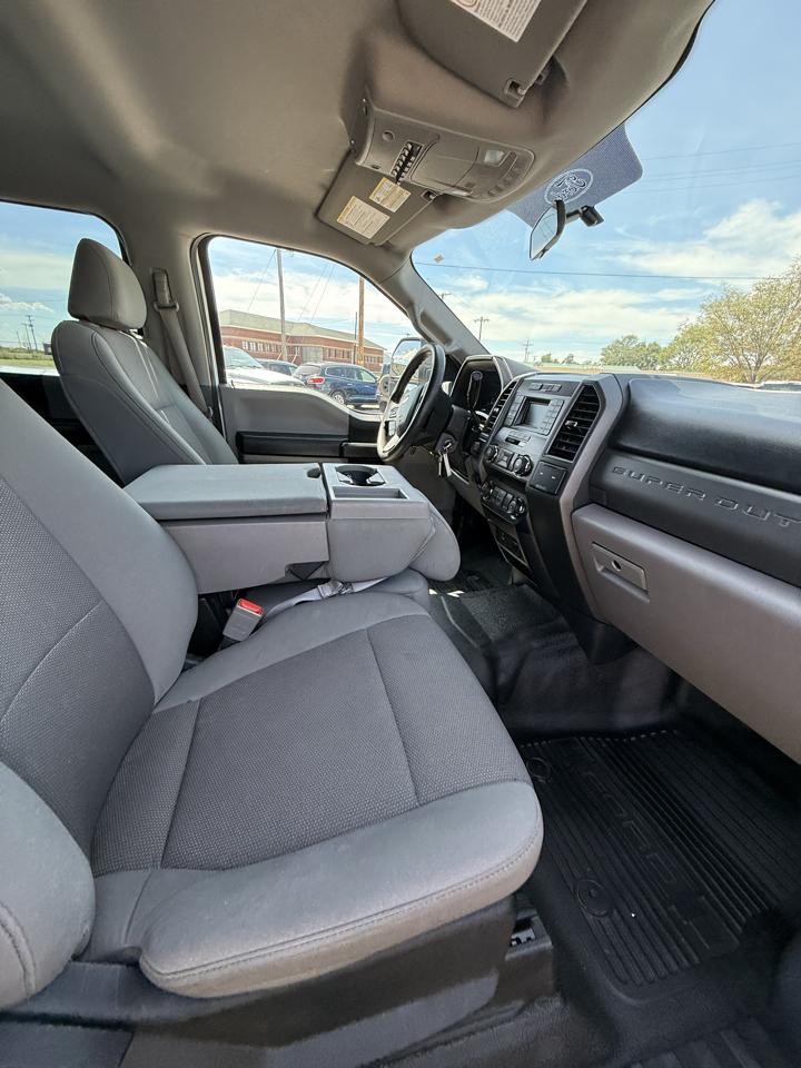 Ford F-250 SD XL Crew Cab 4WD 2019