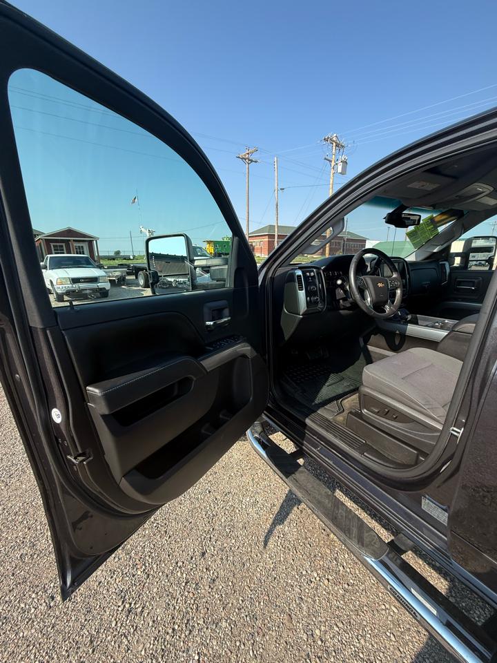 Chevrolet Silverado 2500HD LT Double Cab 4WD 2016