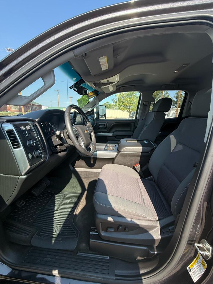 Chevrolet Silverado 2500HD LT Double Cab 4WD 2016