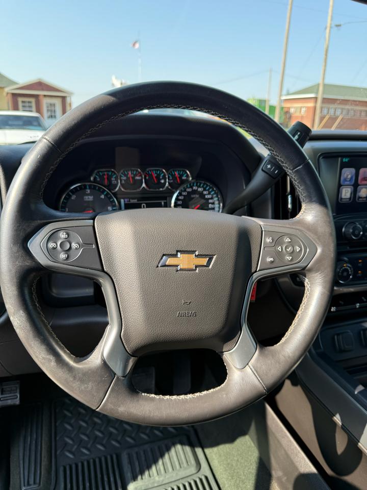 Chevrolet Silverado 2500HD LT Double Cab 4WD 2016