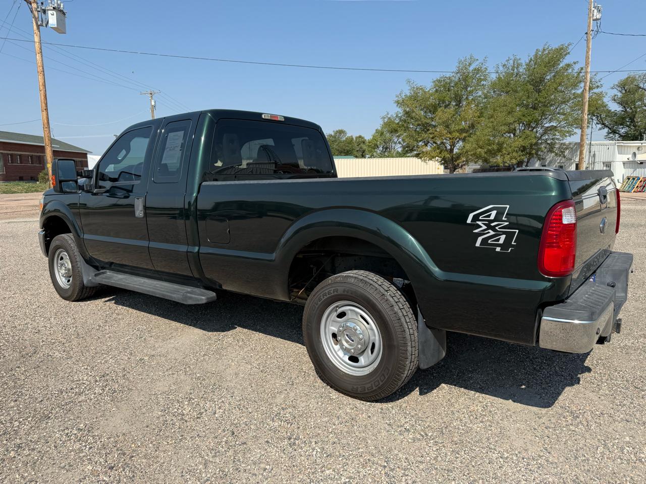Ford F-250 SD XL SuperCab 4WD 2015