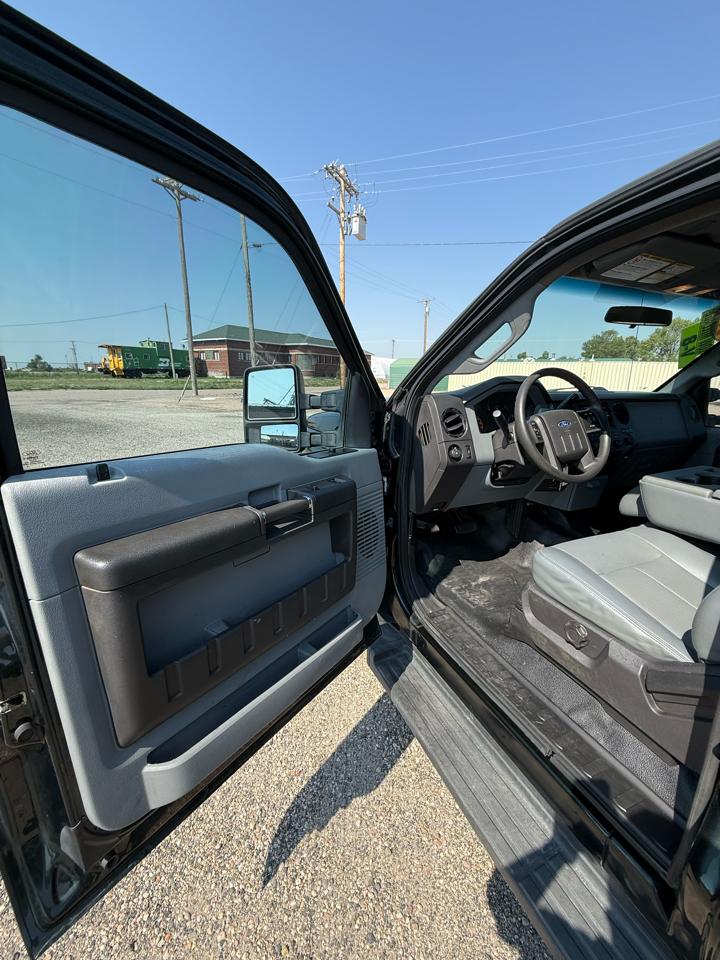 Ford F-250 SD XL SuperCab 4WD 2015