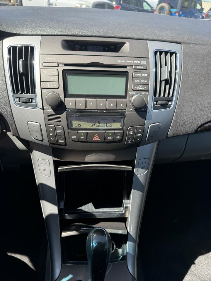 Hyundai Sonata SE V6 2009