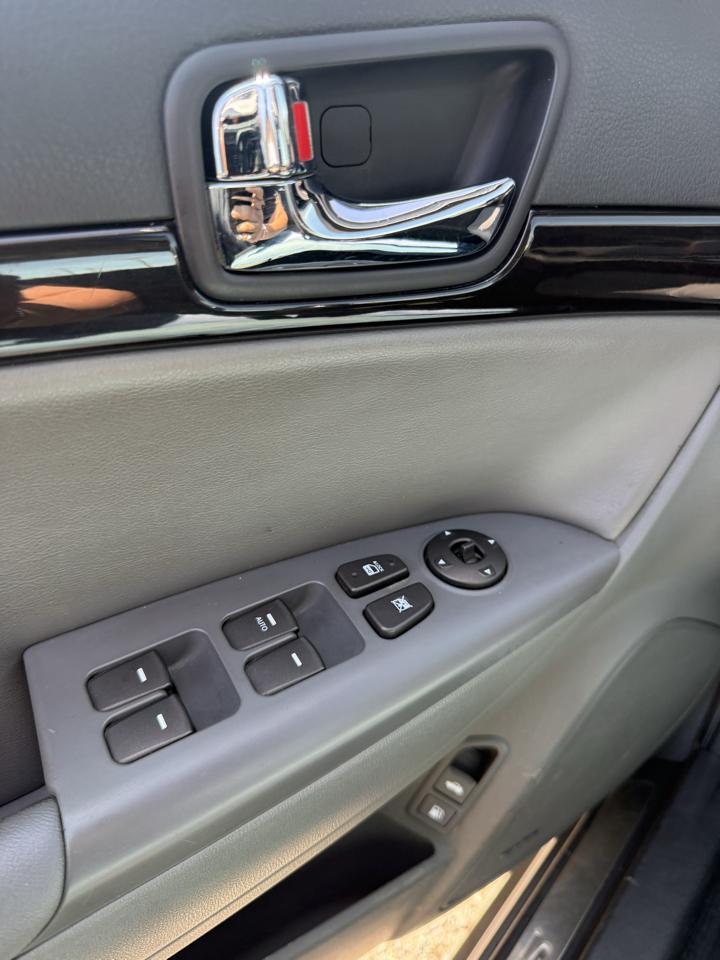Hyundai Sonata SE V6 2009