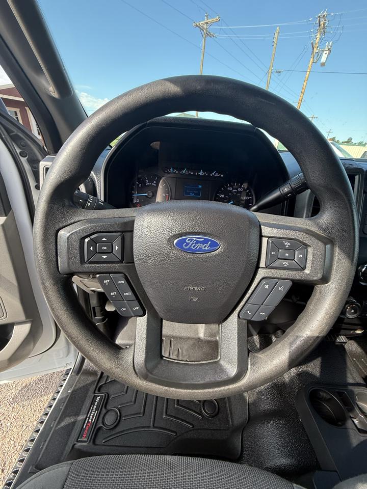 Ford F-250 SD XL SuperCab Long Bed 4WD 2019