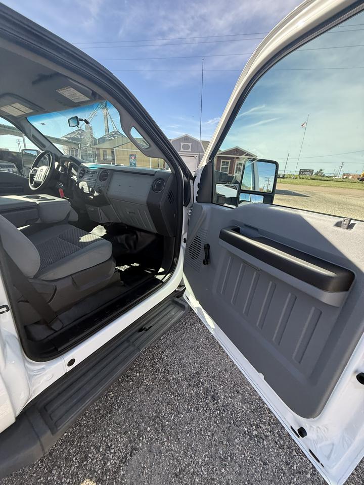 Ford F-250 SD XL 4WD 2012