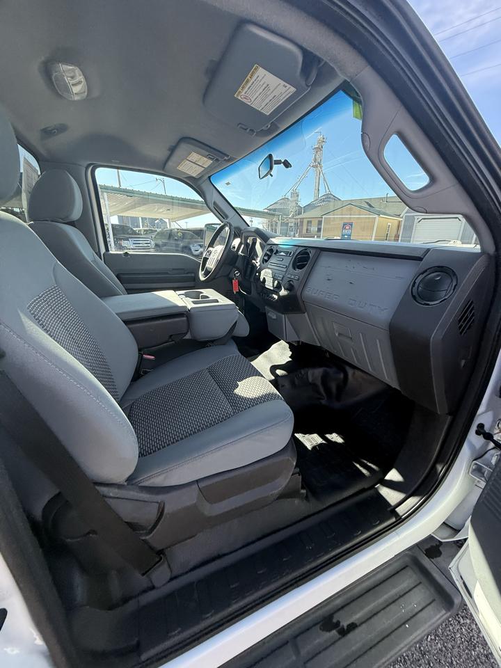 Ford F-250 SD XL 4WD 2012