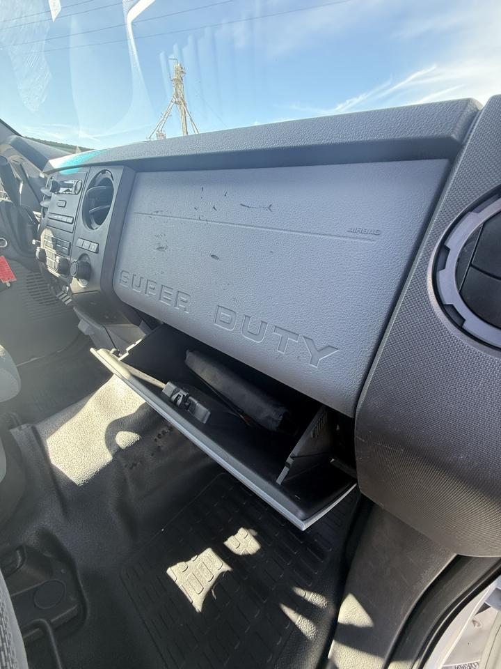 Ford F-250 SD XL 4WD 2012