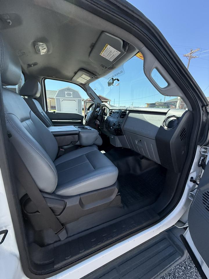 Ford F-350 SD XL 4WD 2012