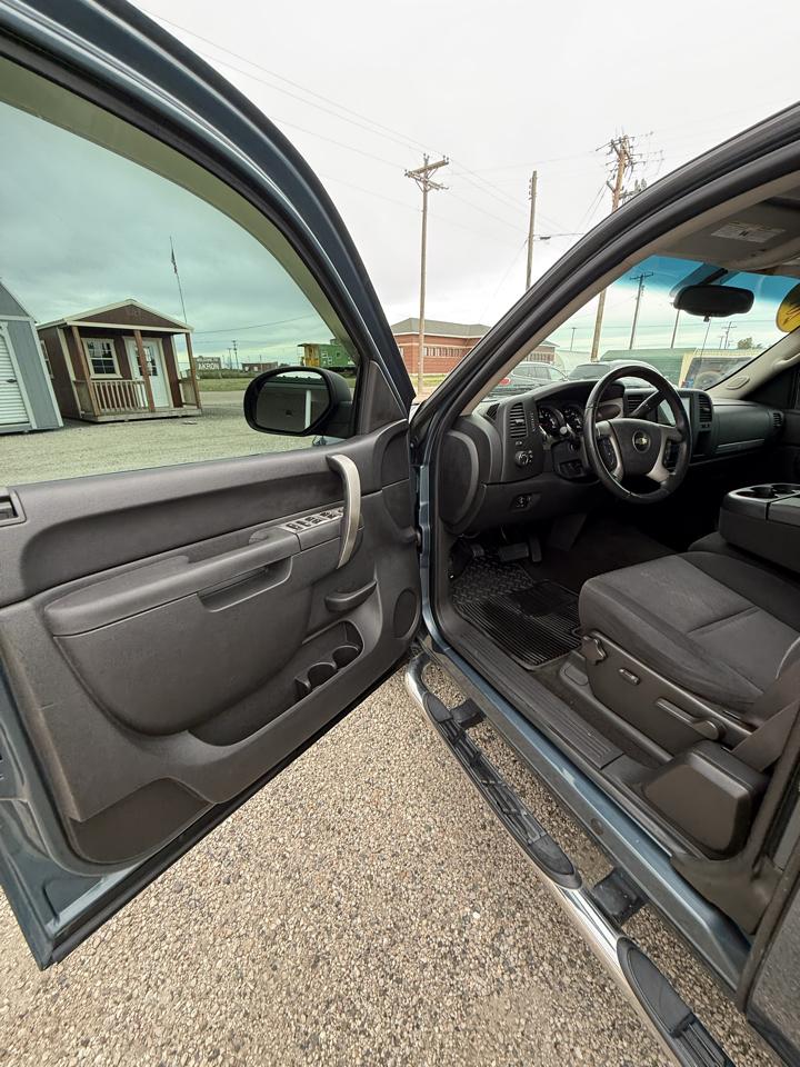 Chevrolet Silverado 1500 LT Ext. Cab 4WD 2011