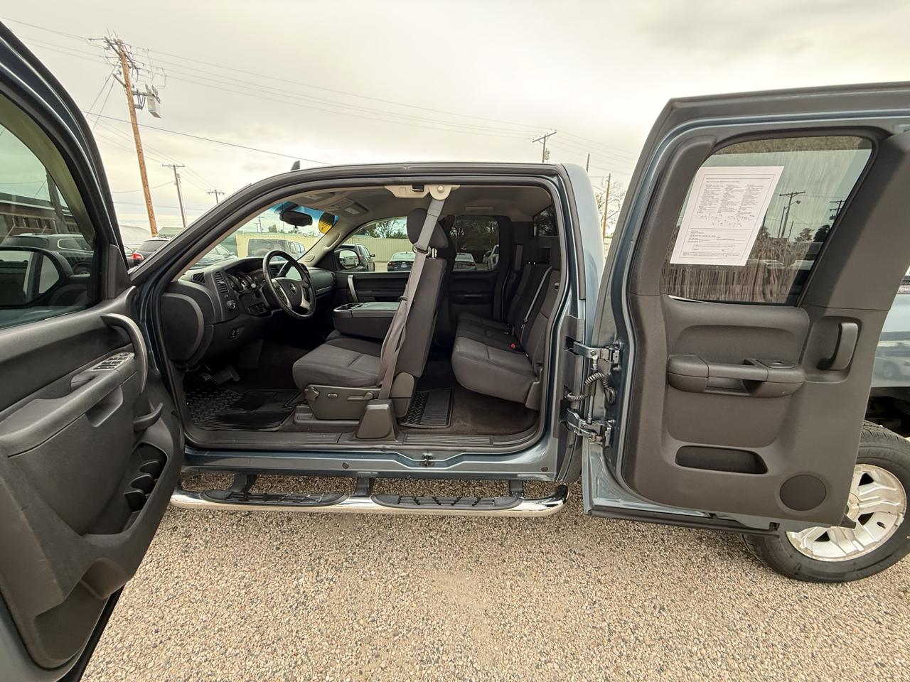 Chevrolet Silverado 1500 LT Ext. Cab 4WD 2011