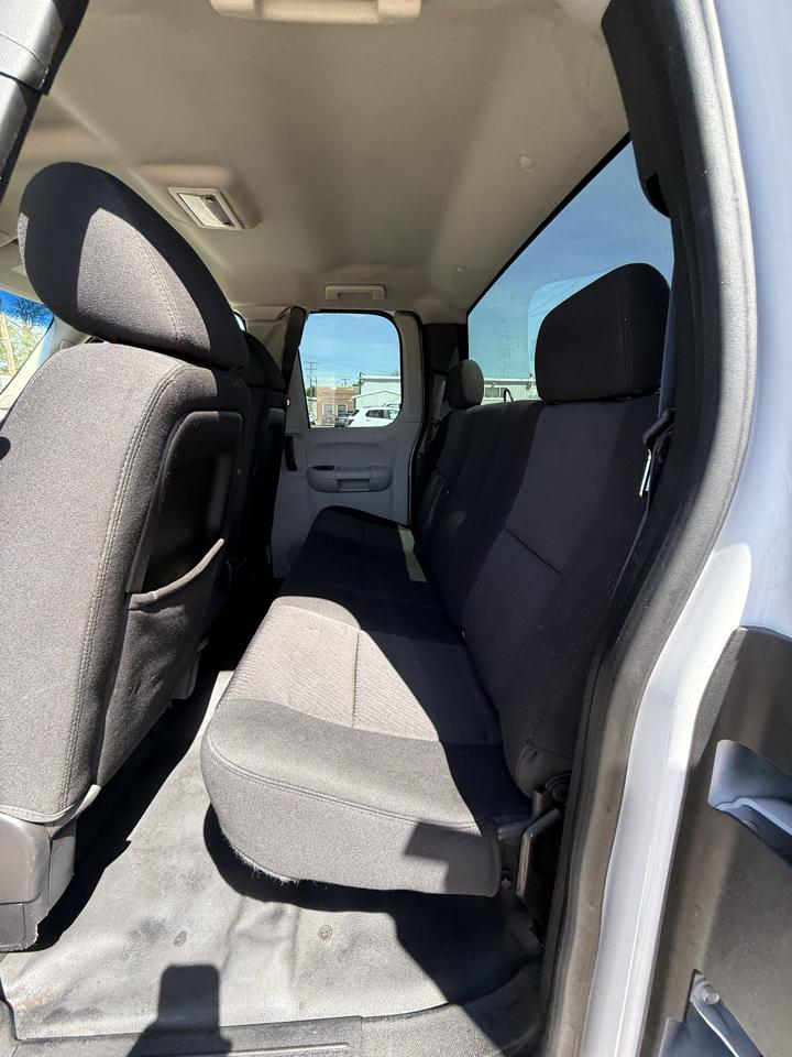 Chevrolet Silverado 2500HD Work Truck Ext. Cab 4WD 2013