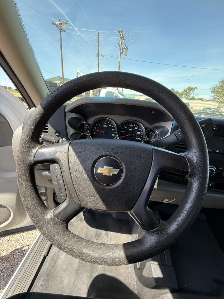 Chevrolet Silverado 2500HD Work Truck Ext. Cab 4WD 2013