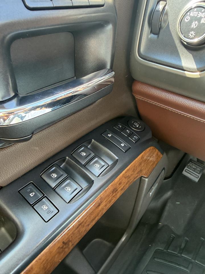Chevrolet Silverado 1500 High Country Crew Cab 4WD 2014