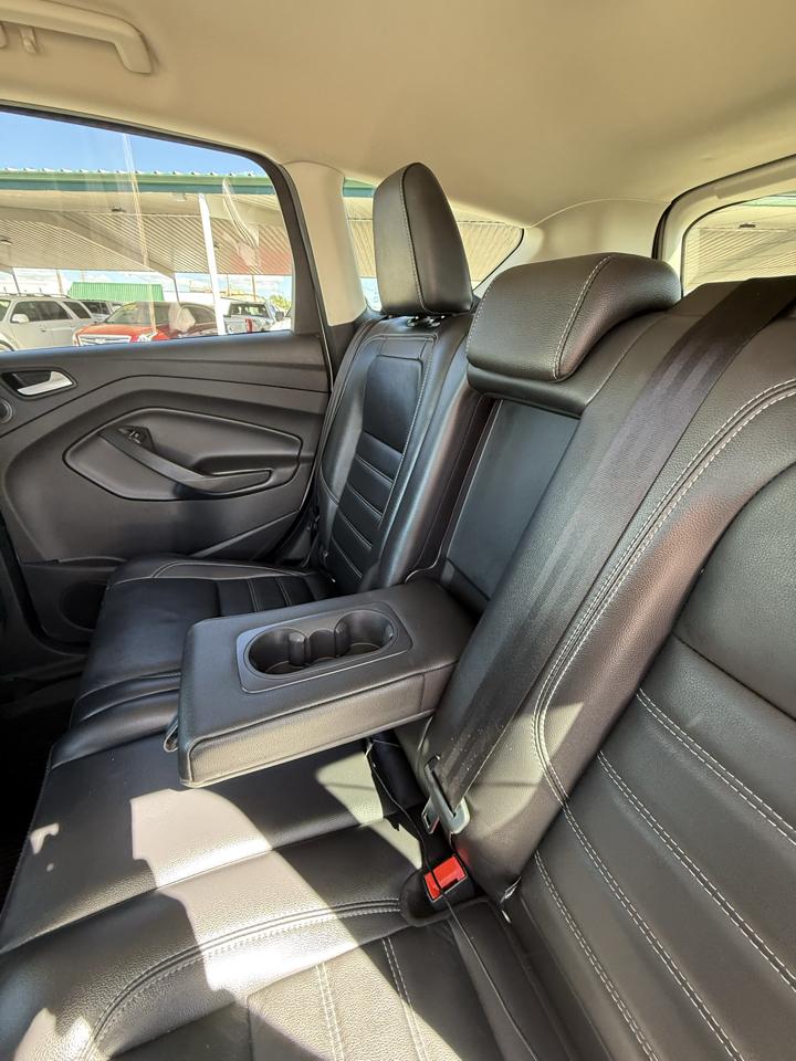 Ford Escape Titanium 4WD 2019