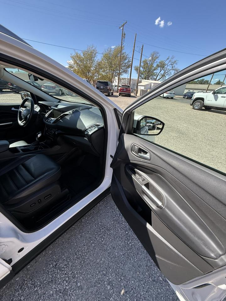 Ford Escape Titanium 4WD 2019