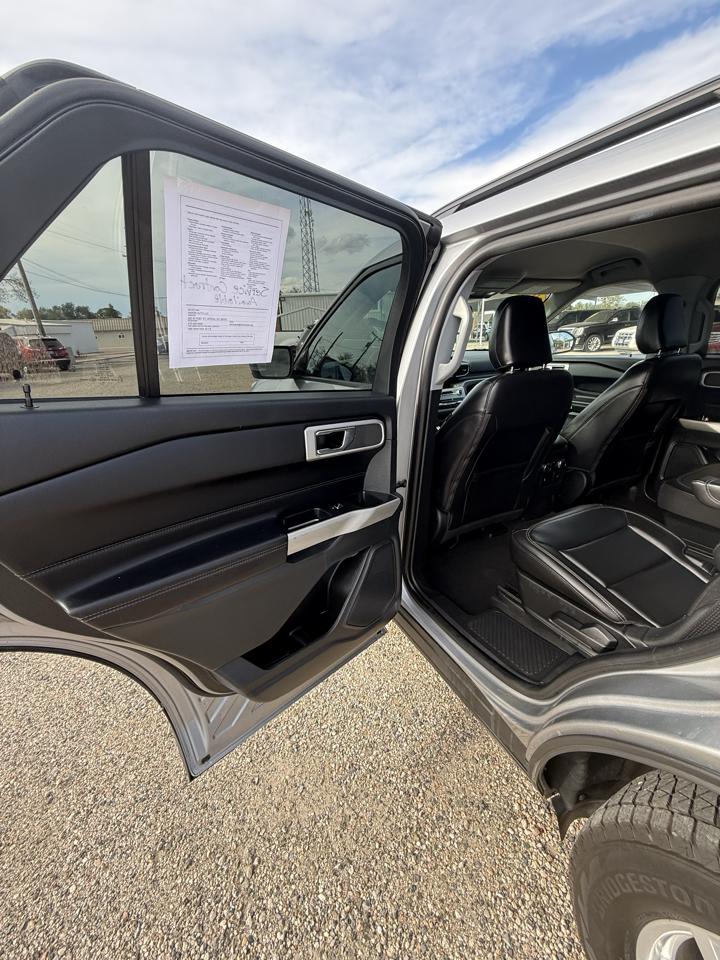 Ford Explorer XLT AWD 2022