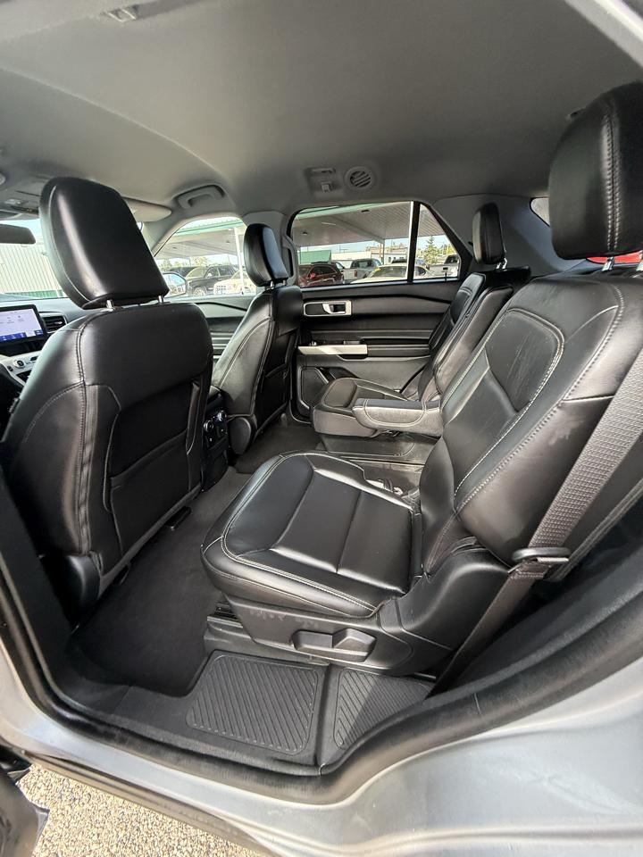 Ford Explorer XLT AWD 2022