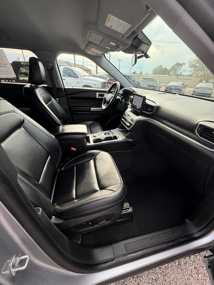 Ford Explorer XLT AWD 2022