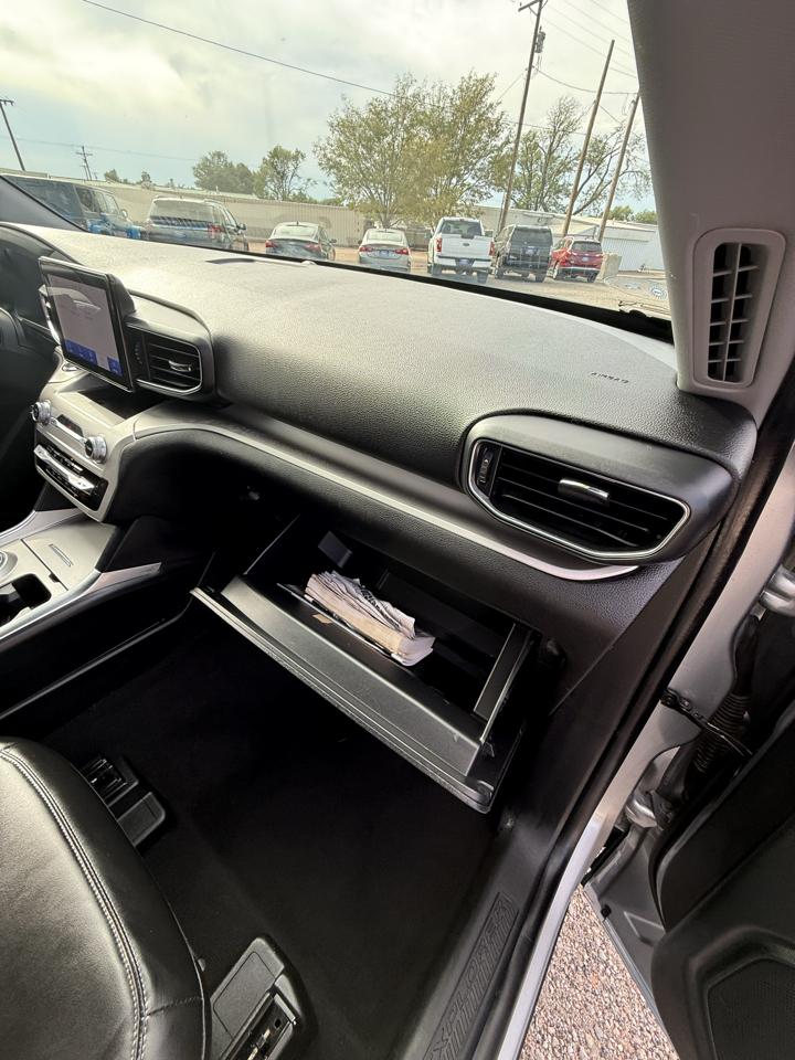 Ford Explorer XLT AWD 2022