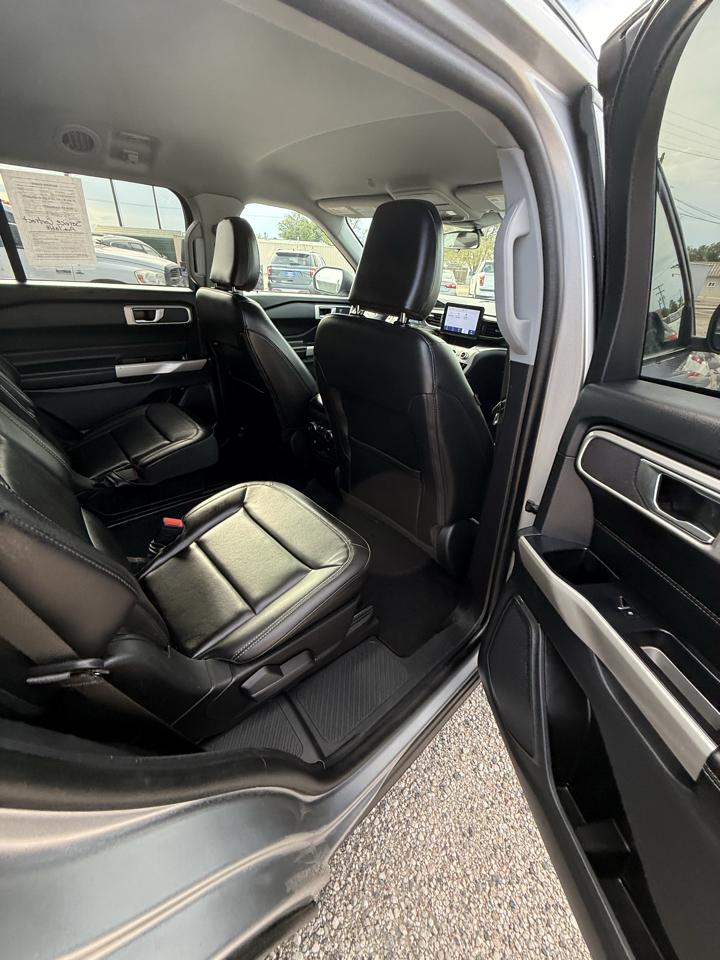 Ford Explorer XLT AWD 2022