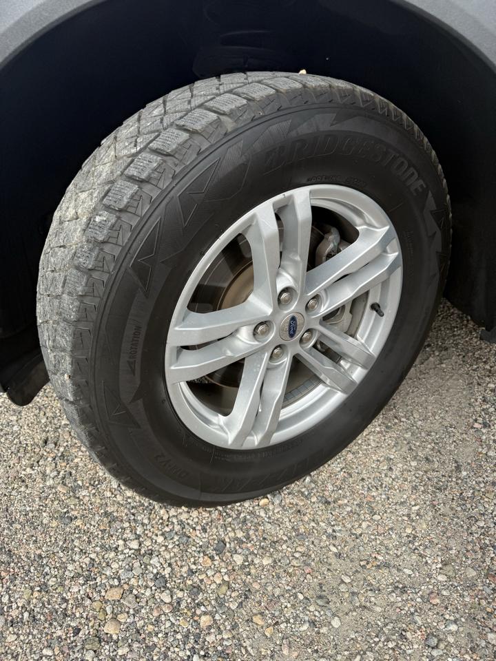 Ford Explorer XLT AWD 2022