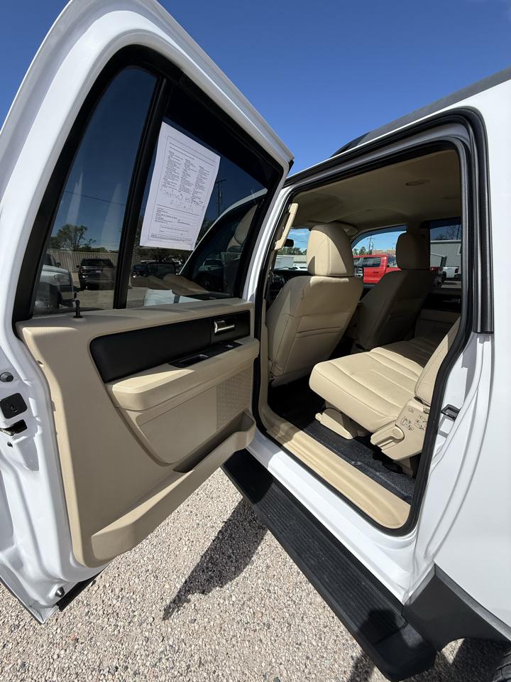 Ford Expedition EL XL 4WD 2016