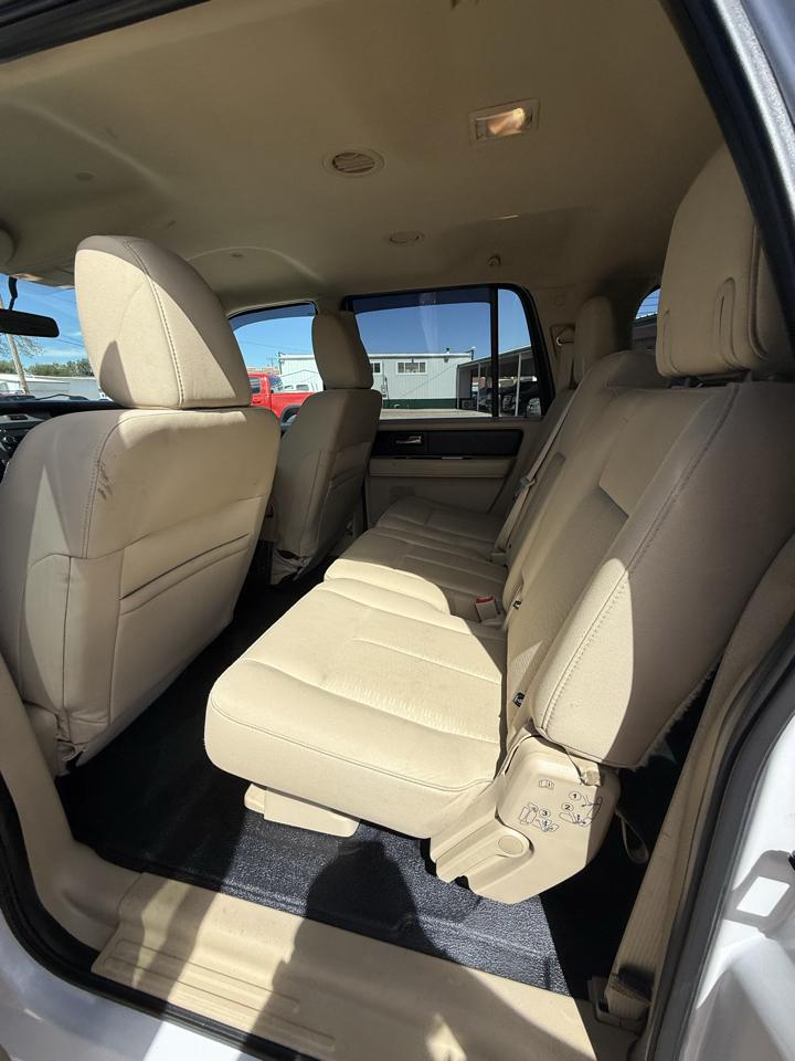 Ford Expedition EL XL 4WD 2016