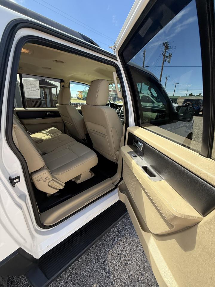 Ford Expedition EL XL 4WD 2016