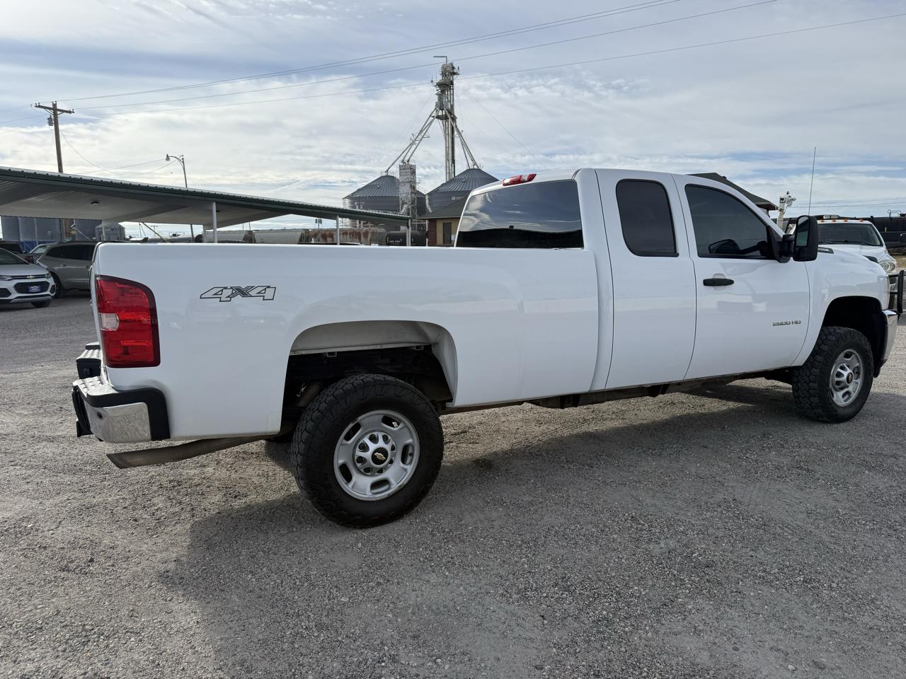 Chevrolet Silverado 2500HD 4WD Ext Cab 158.2" Work Truck 2012