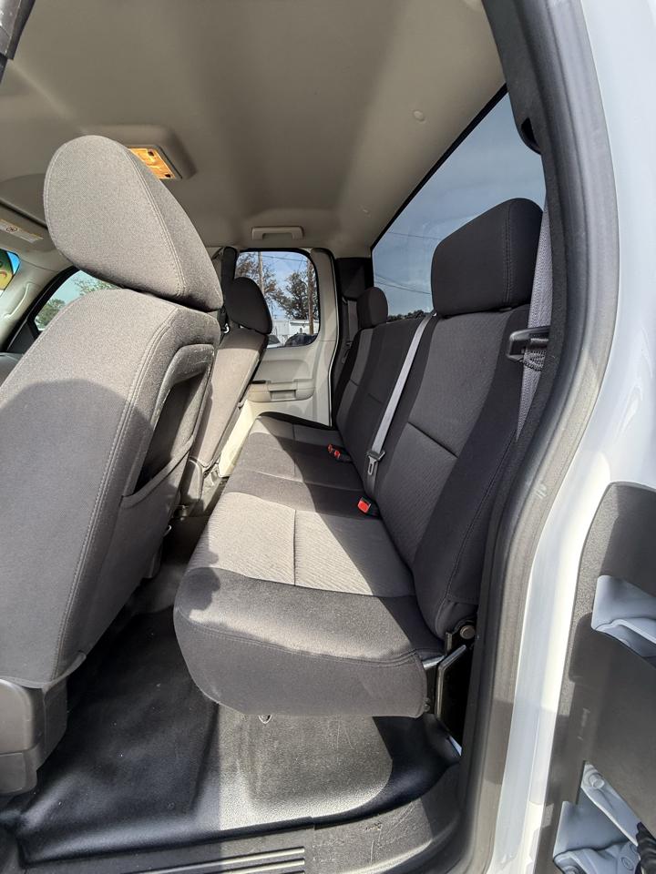Chevrolet Silverado 2500HD 4WD Ext Cab 158.2" Work Truck 2012