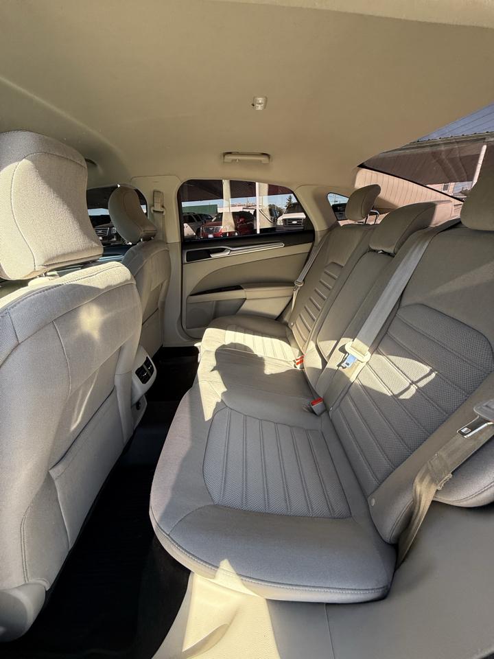 Ford Fusion SE 2019