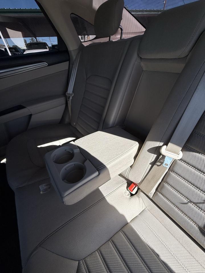 Ford Fusion SE 2019