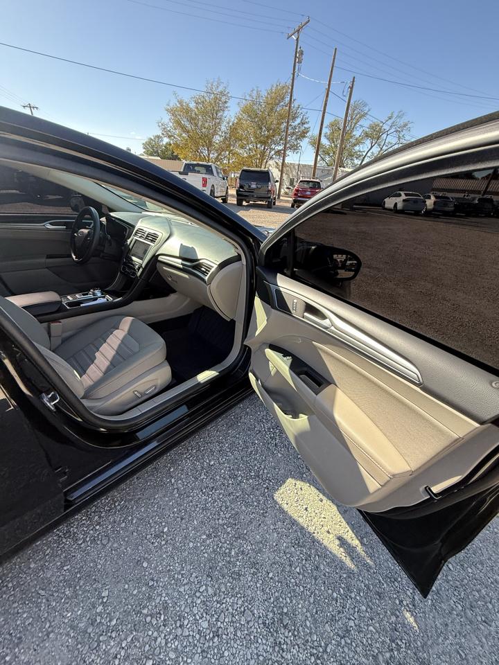 Ford Fusion SE 2019