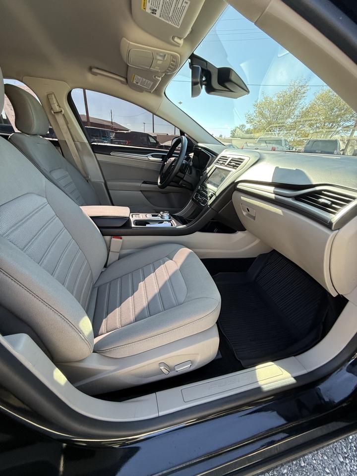 Ford Fusion SE 2019