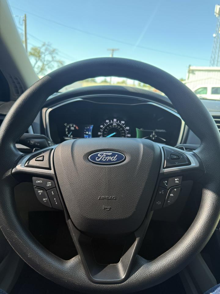 Ford Fusion SE 2019