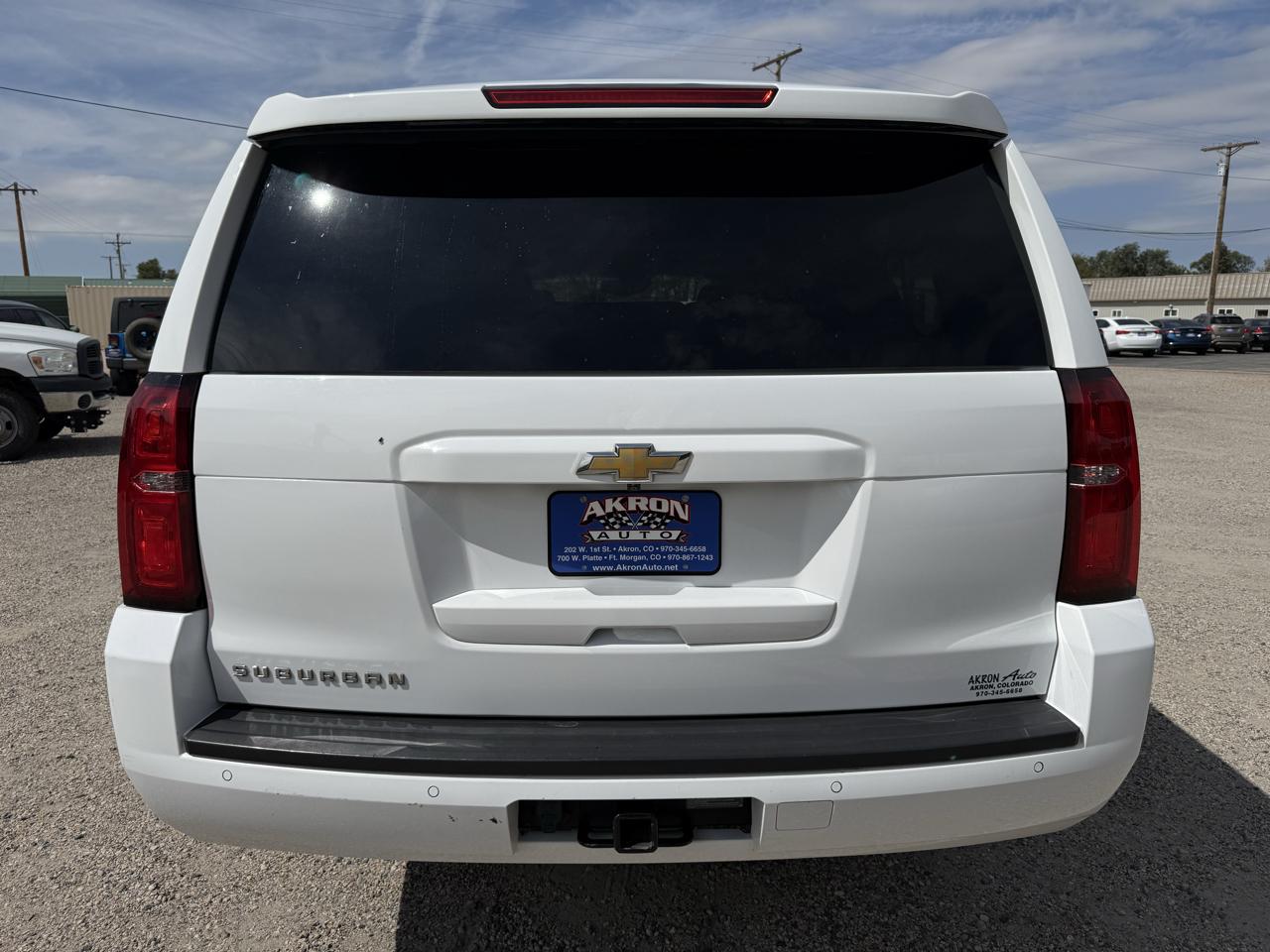 Chevrolet Suburban 4WD 4dr 1500 LT 2018