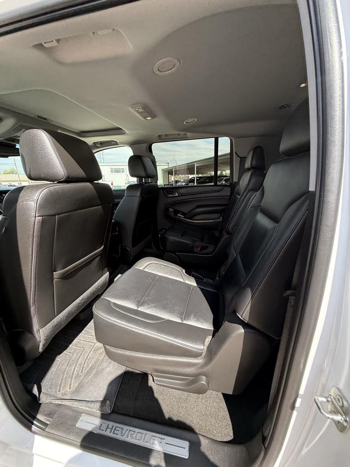 Chevrolet Suburban 4WD 4dr 1500 LT 2018