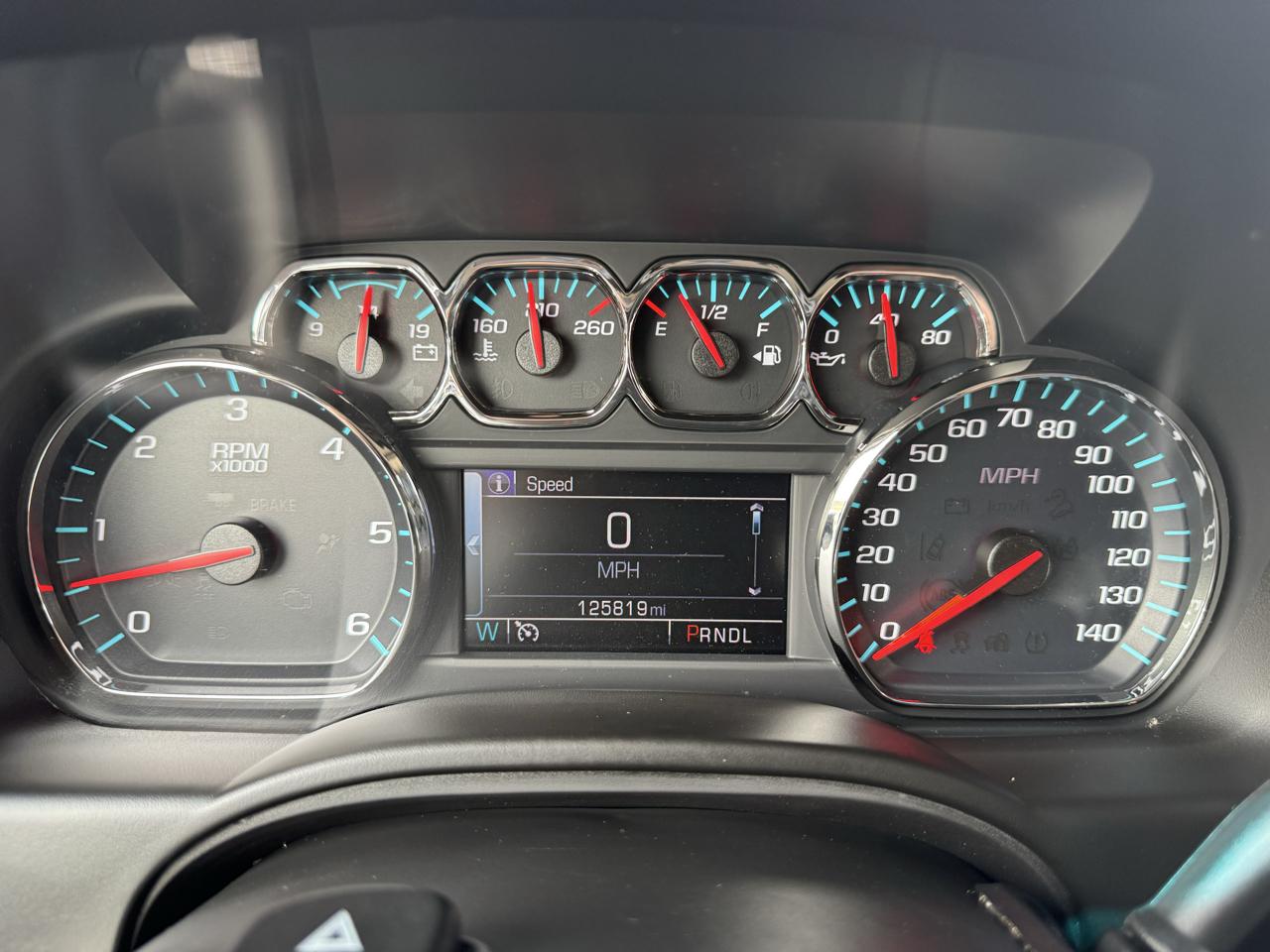 Chevrolet Suburban 4WD 4dr 1500 LT 2018