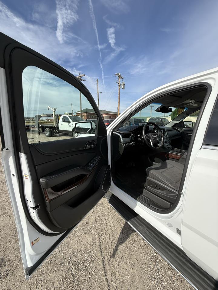 GMC Yukon XL 4WD 4dr SLE 2016