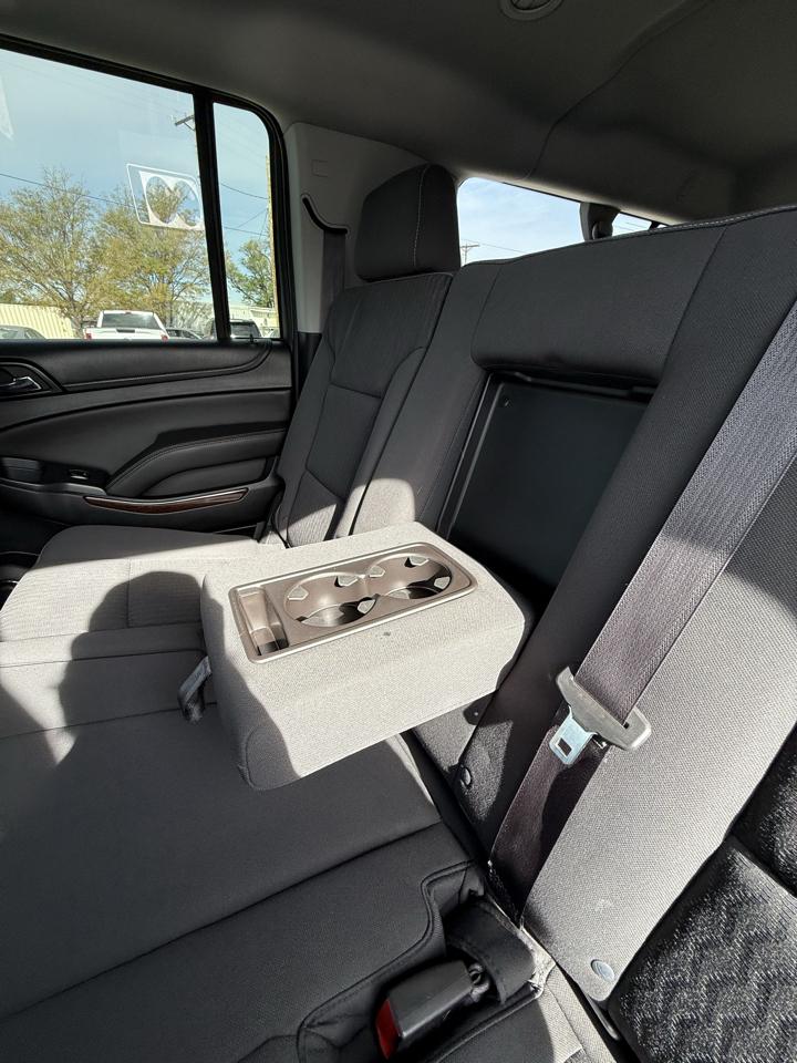 GMC Yukon XL 4WD 4dr SLE 2016