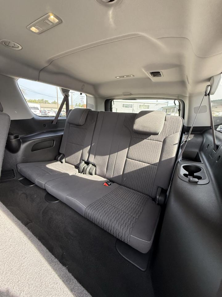 GMC Yukon XL 4WD 4dr SLE 2016
