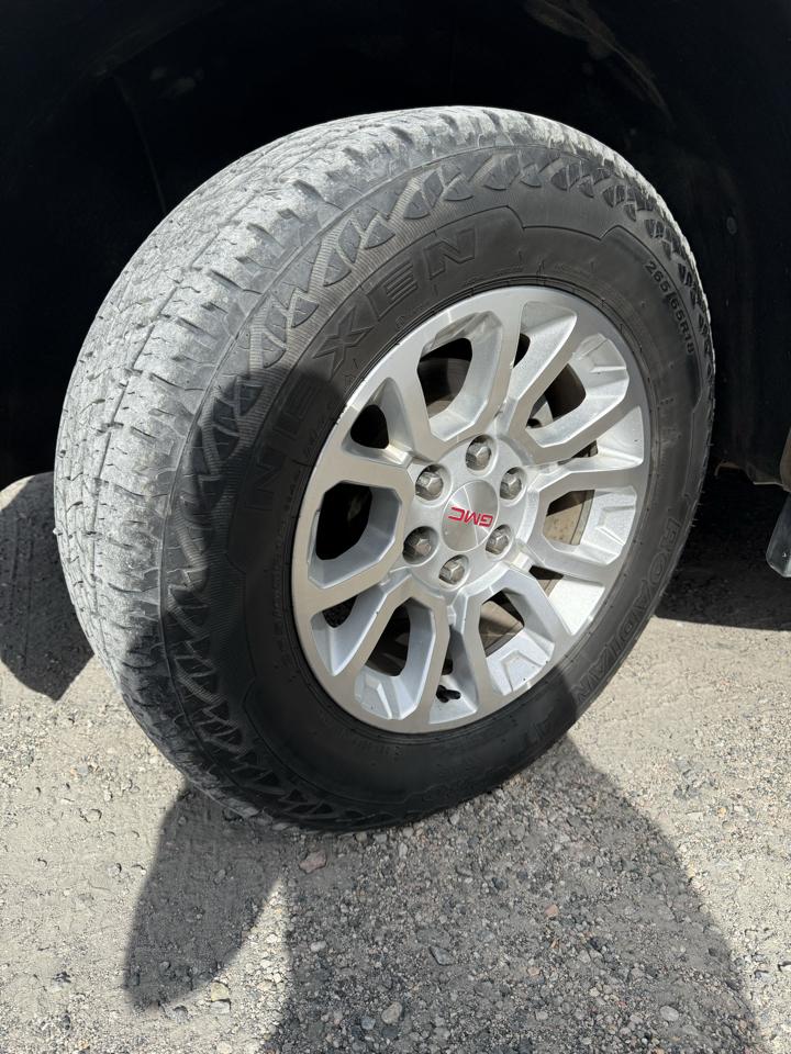 GMC Yukon XL 4WD 4dr SLE 2016