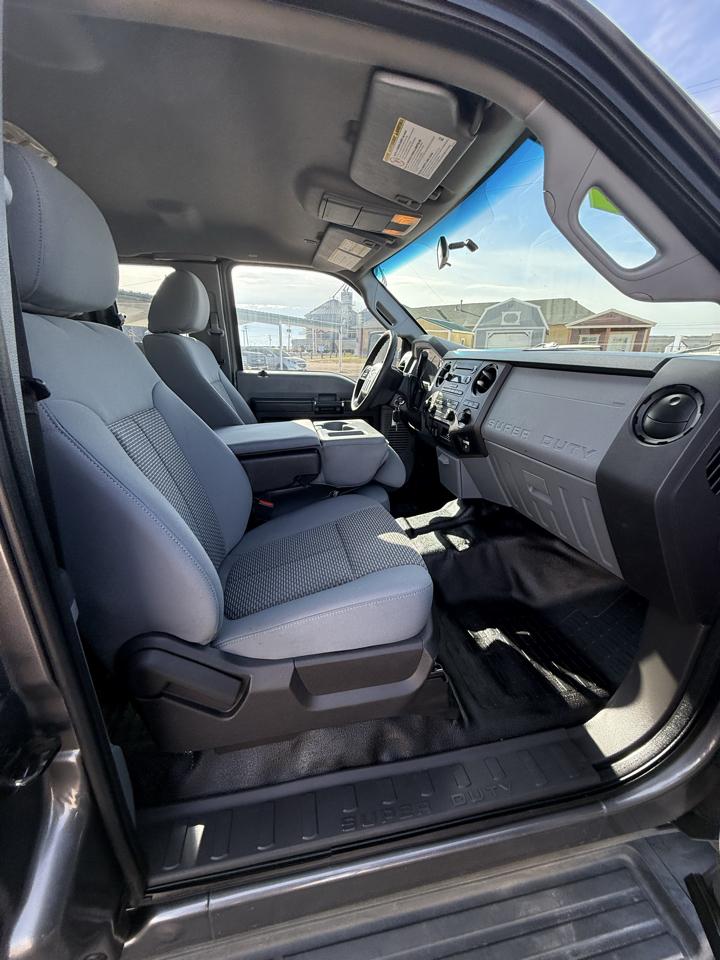 Ford F-250 SD XL SuperCab Long Bed 4WD 2014