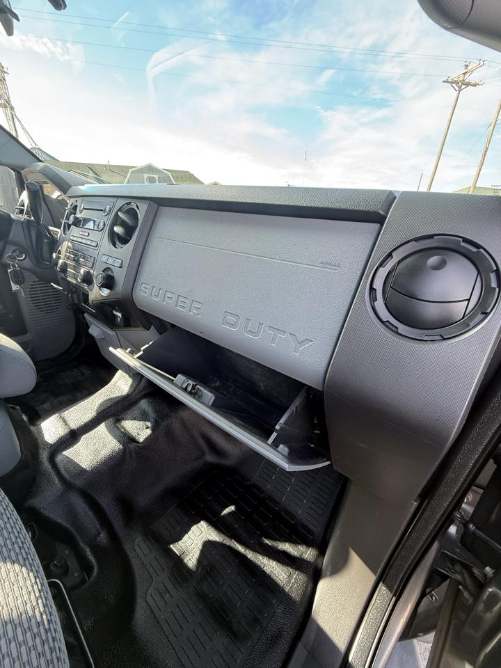 Ford F-250 SD XL SuperCab Long Bed 4WD 2014