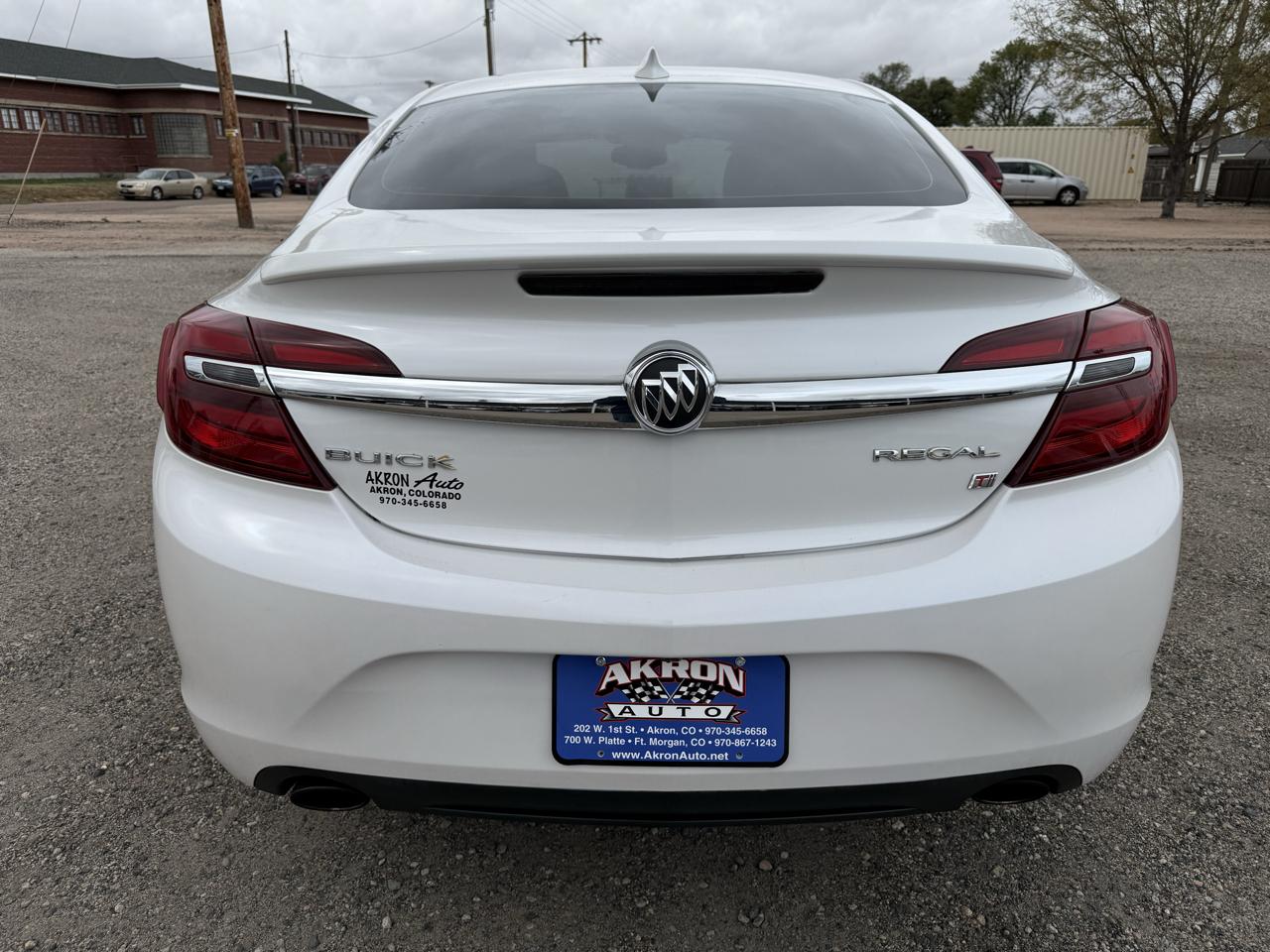 Buick Regal 4dr Sdn Sport Touring FWD 2017