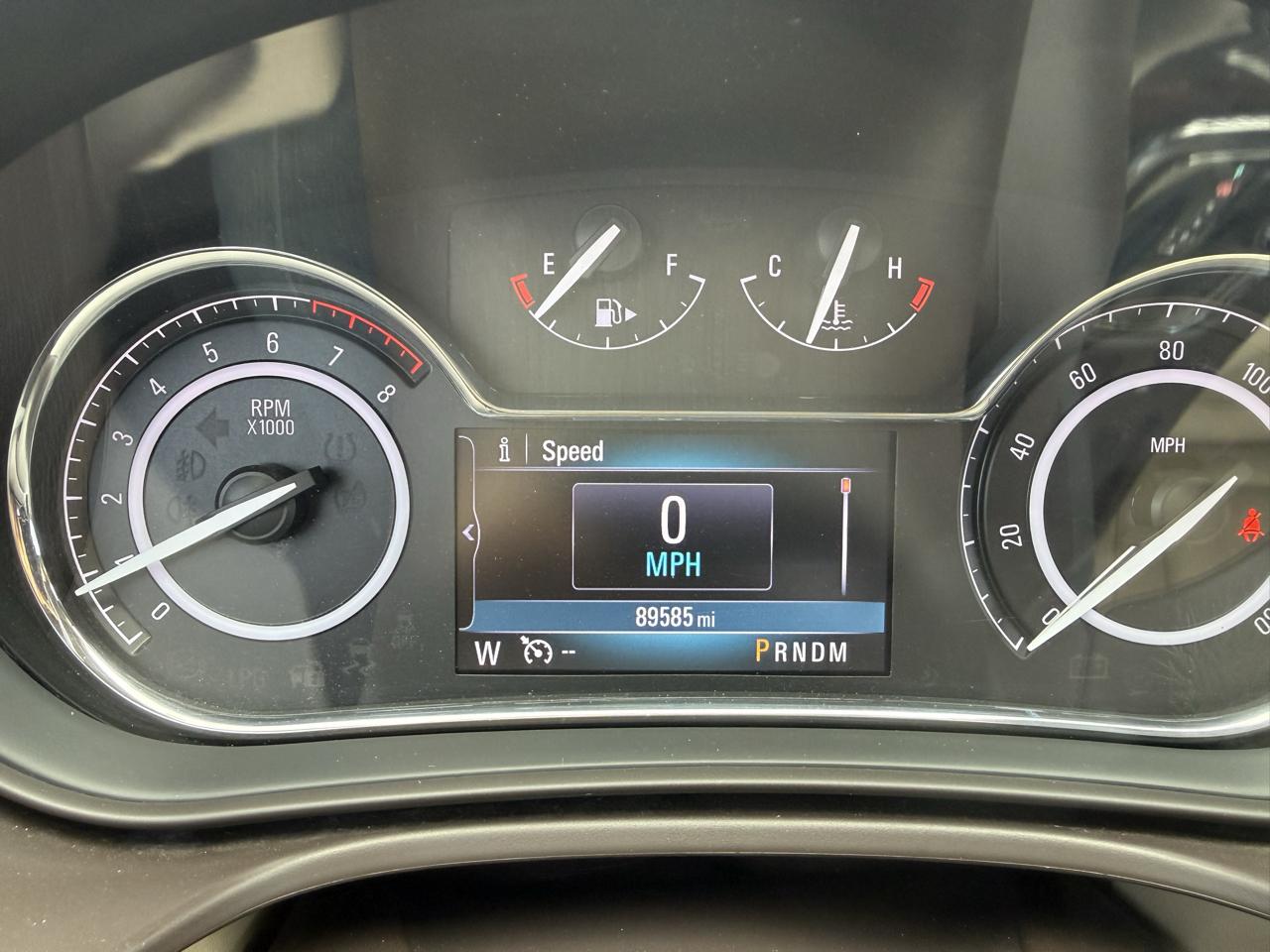 Buick Regal 4dr Sdn Sport Touring FWD 2017