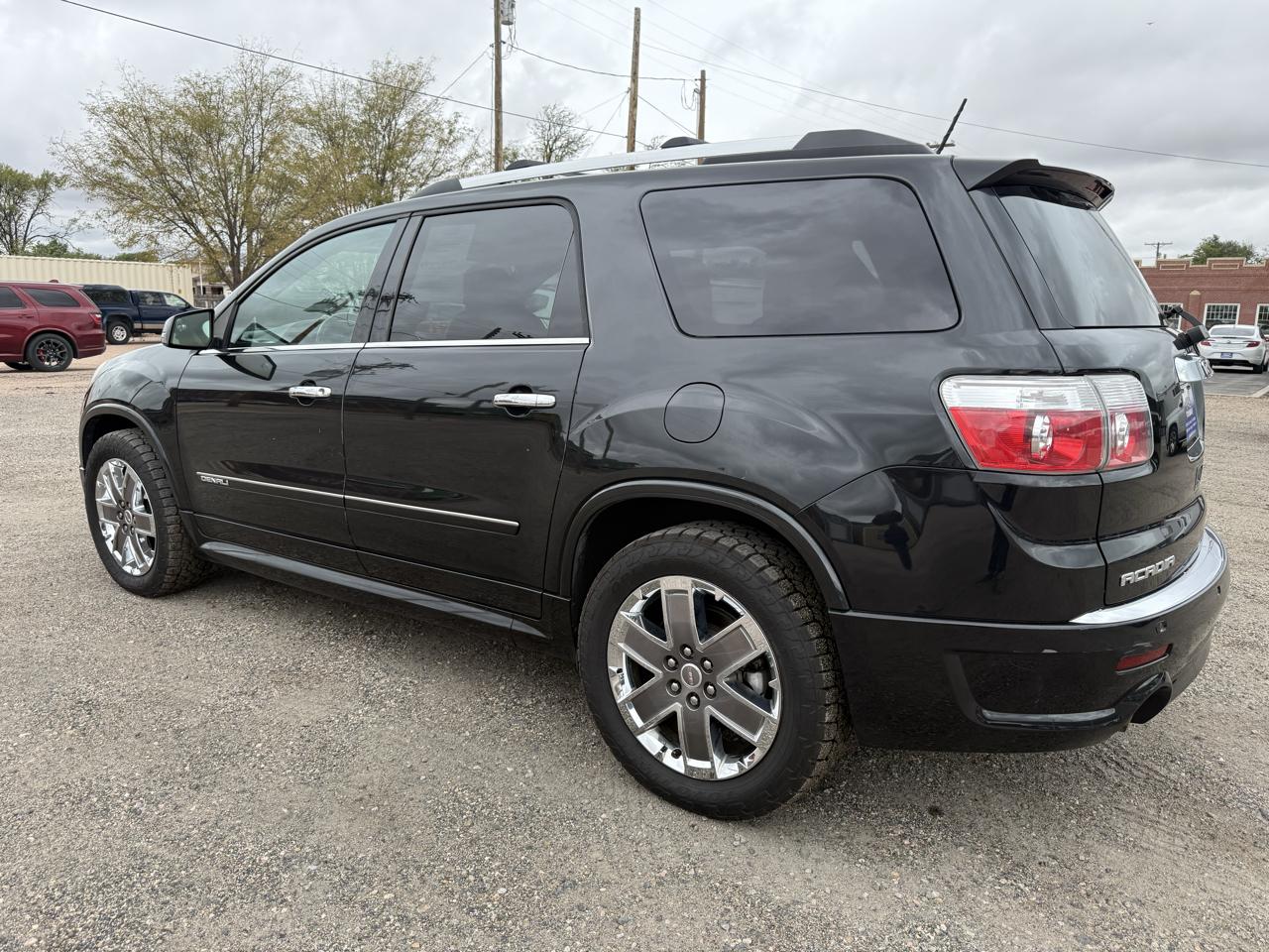 GMC Acadia AWD 4dr Denali 2012