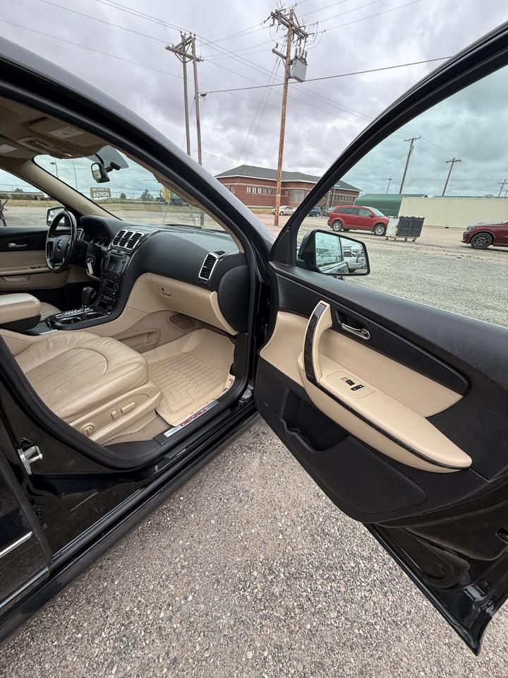 GMC Acadia AWD 4dr Denali 2012